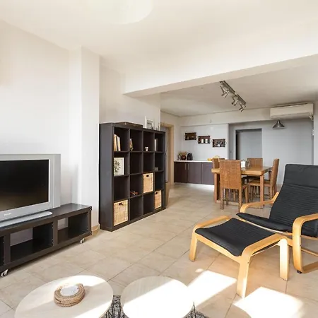 Vitamin Sea Beachfront Villa, Sithonia #feelslikehome Villa *