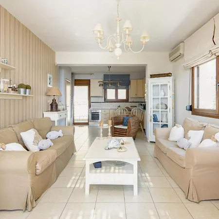 Vitamin Sea Beachfront Villa, Sithonia #feelslikehome * Metamorfosi (Sithonia)