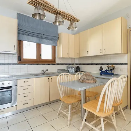 Vitamin Sea Beachfront Villa, Sithonia #feelslikehome *