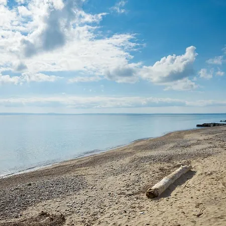 别墅 Vitamin Sea Beachfront Villa, Sithonia #feelslikehome *